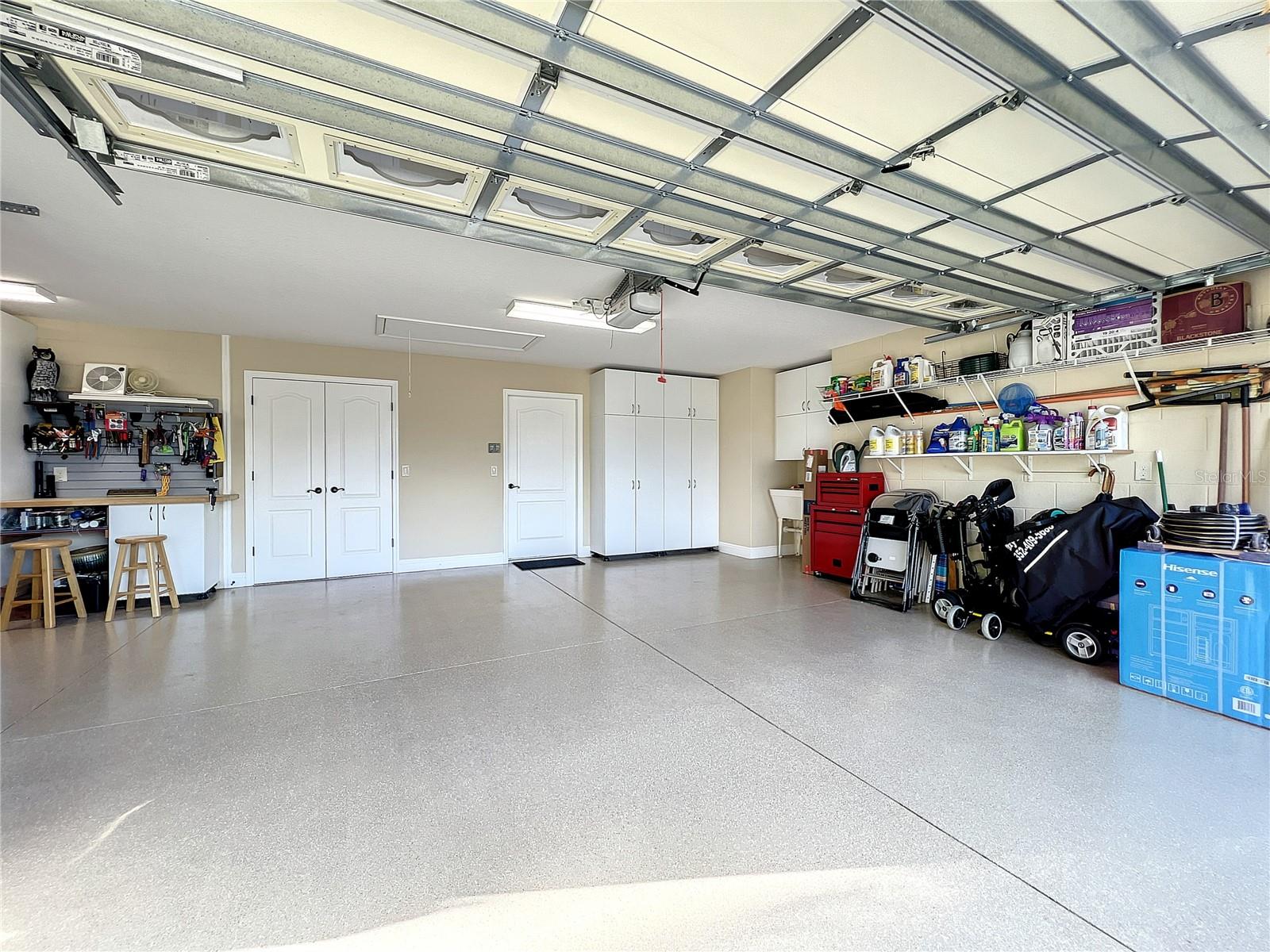 Image 79 of 91 For 4239 Deskin Lane