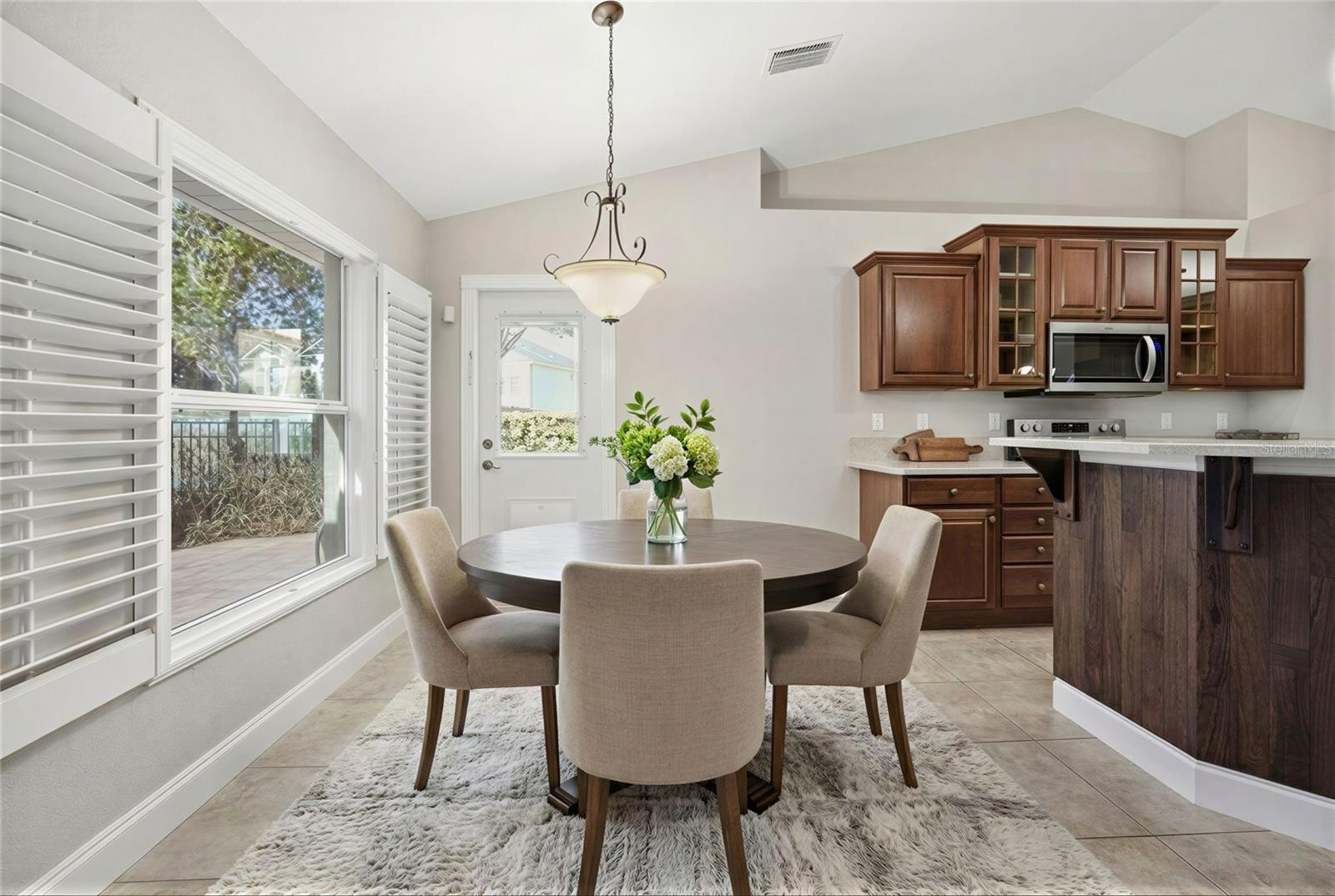 Image 15 of 33 For 6440 50th Terrace