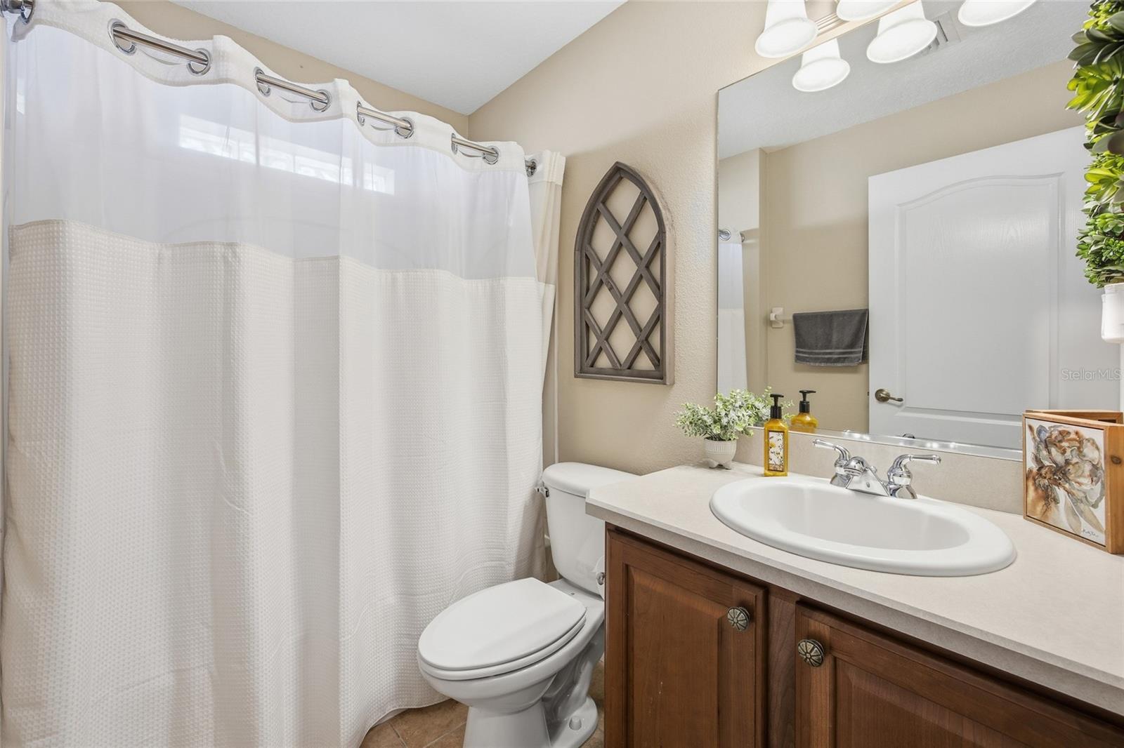 Image 21 of 33 For 6440 50th Terrace