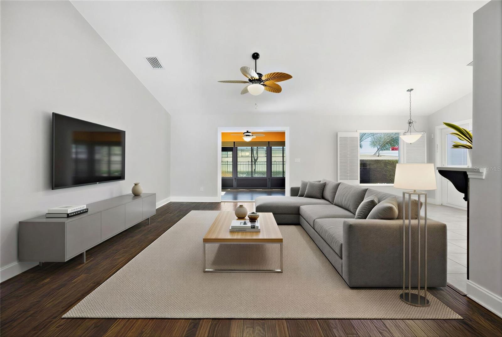 Image 8 of 33 For 6440 50th Terrace