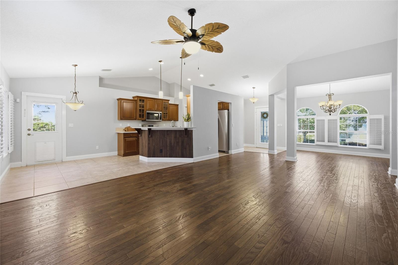 Image 9 of 33 For 6440 50th Terrace