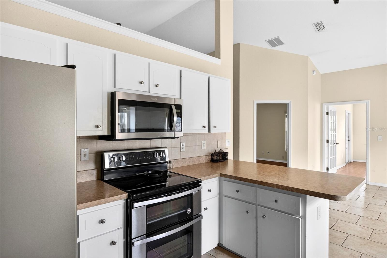 Image 13 of 25 For 13599 51st Terrace