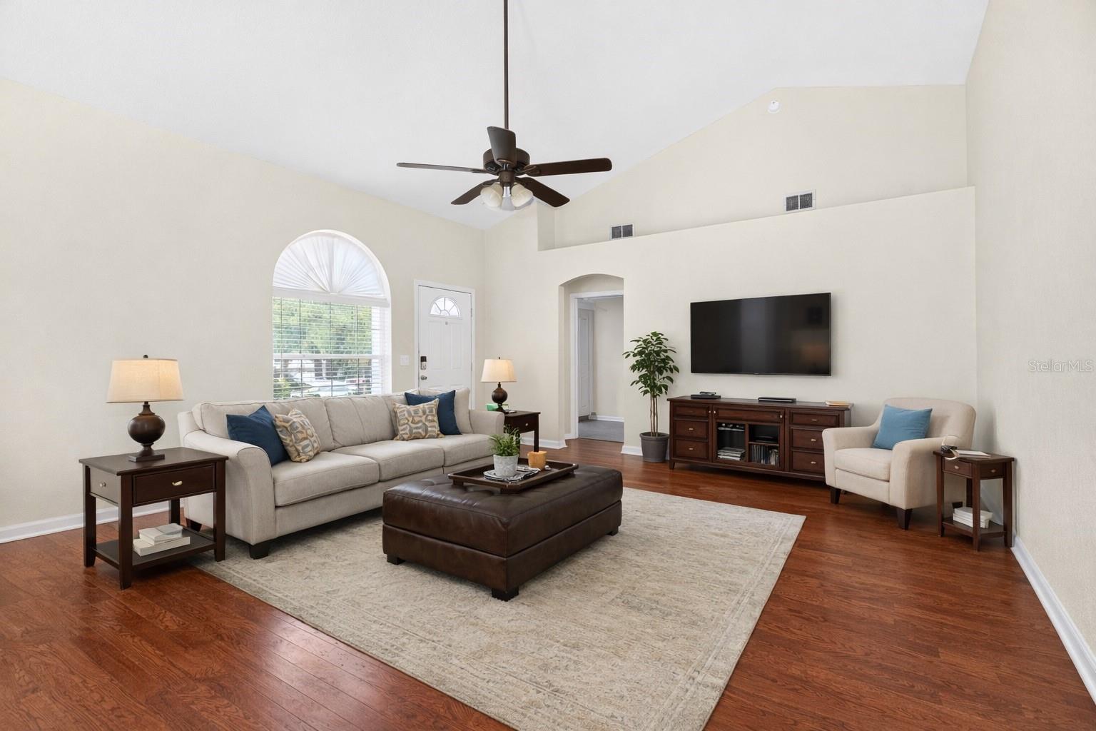 Image 6 of 25 For 13599 51st Terrace