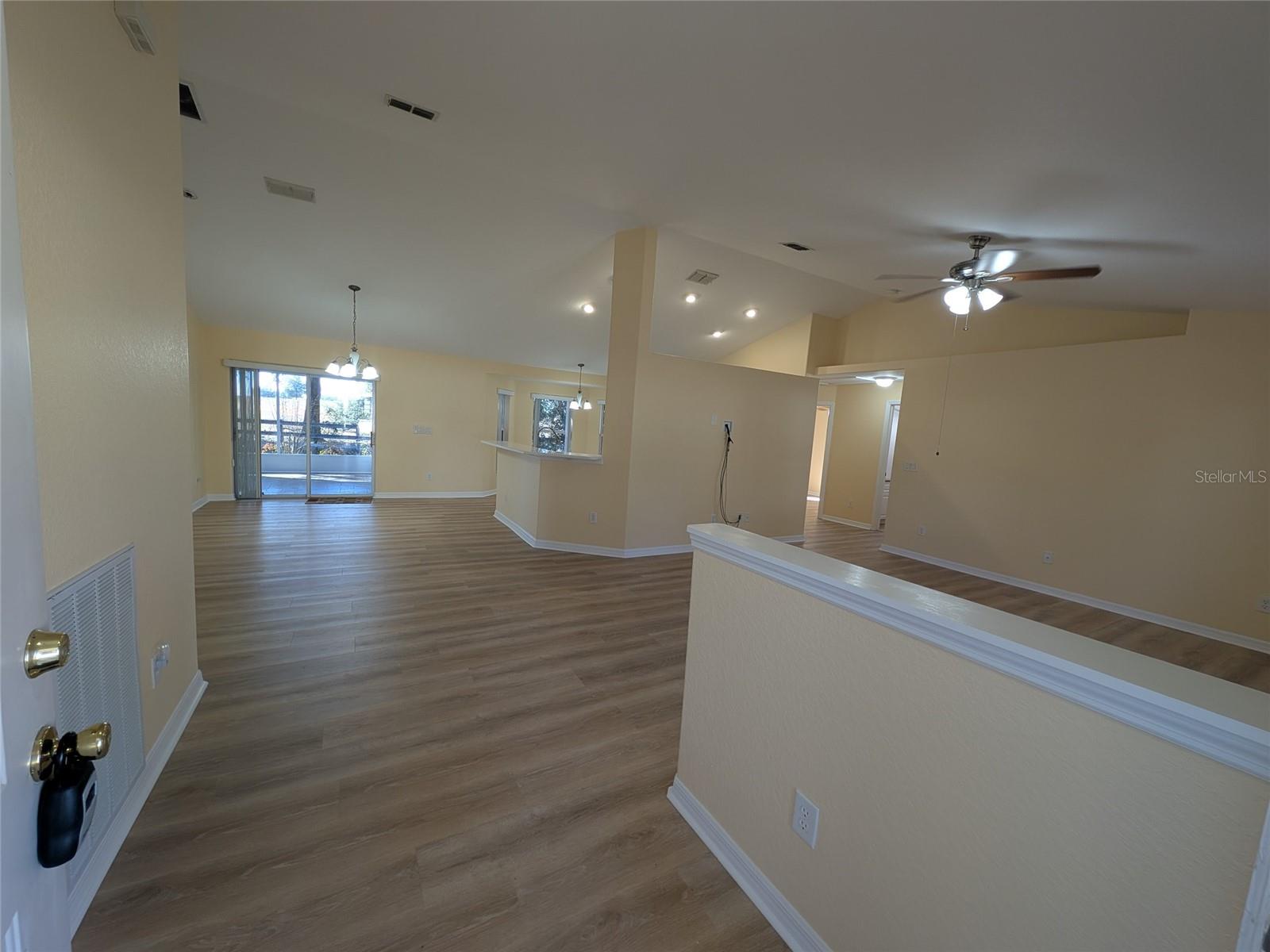 Image 20 of 85 For 9573 53rd Circle