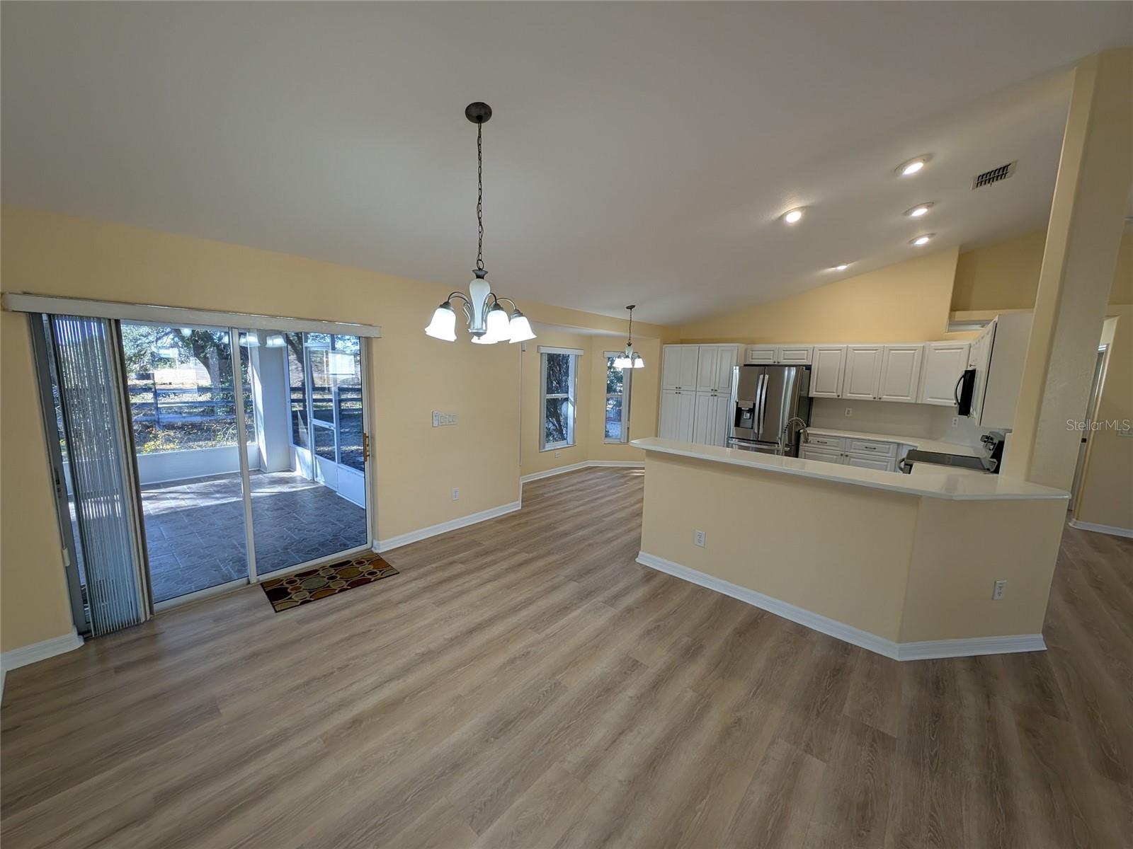 Image 31 of 85 For 9573 53rd Circle