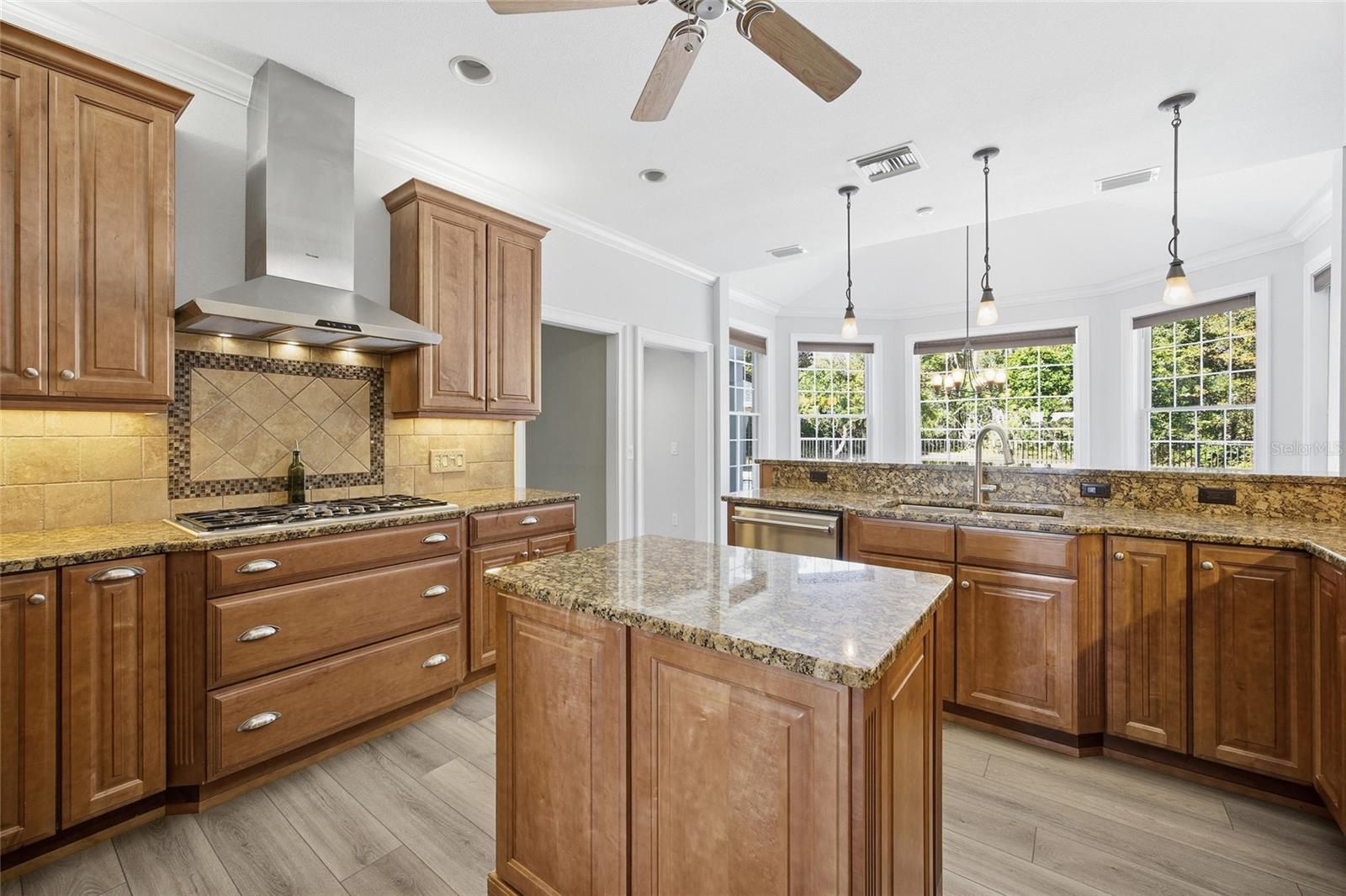 Image 12 of 57 For 1709 34th Lane