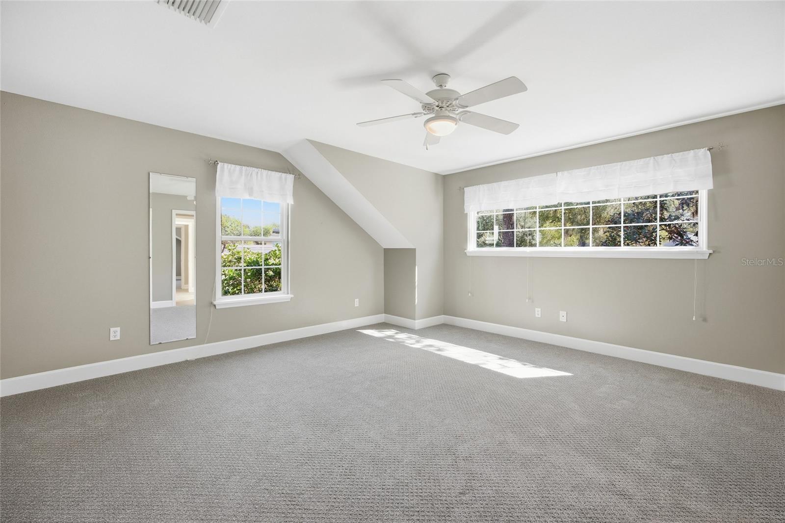 Image 37 of 57 For 1709 34th Lane