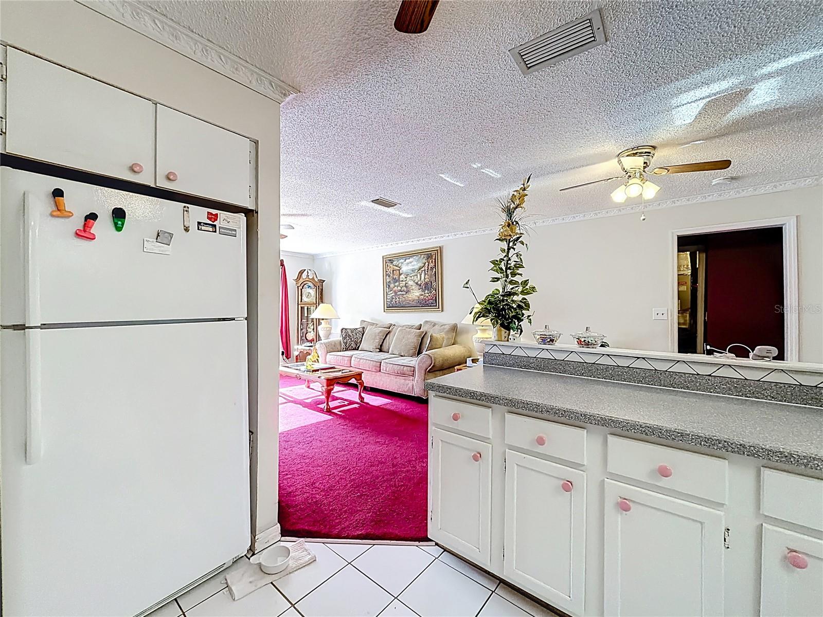 Image 14 of 50 For 50 Spring Loop