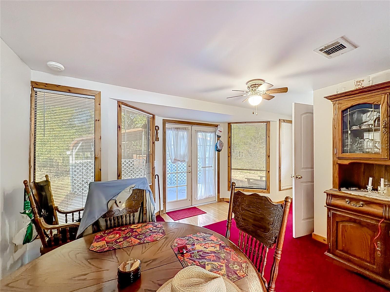 Image 16 of 50 For 50 Spring Loop