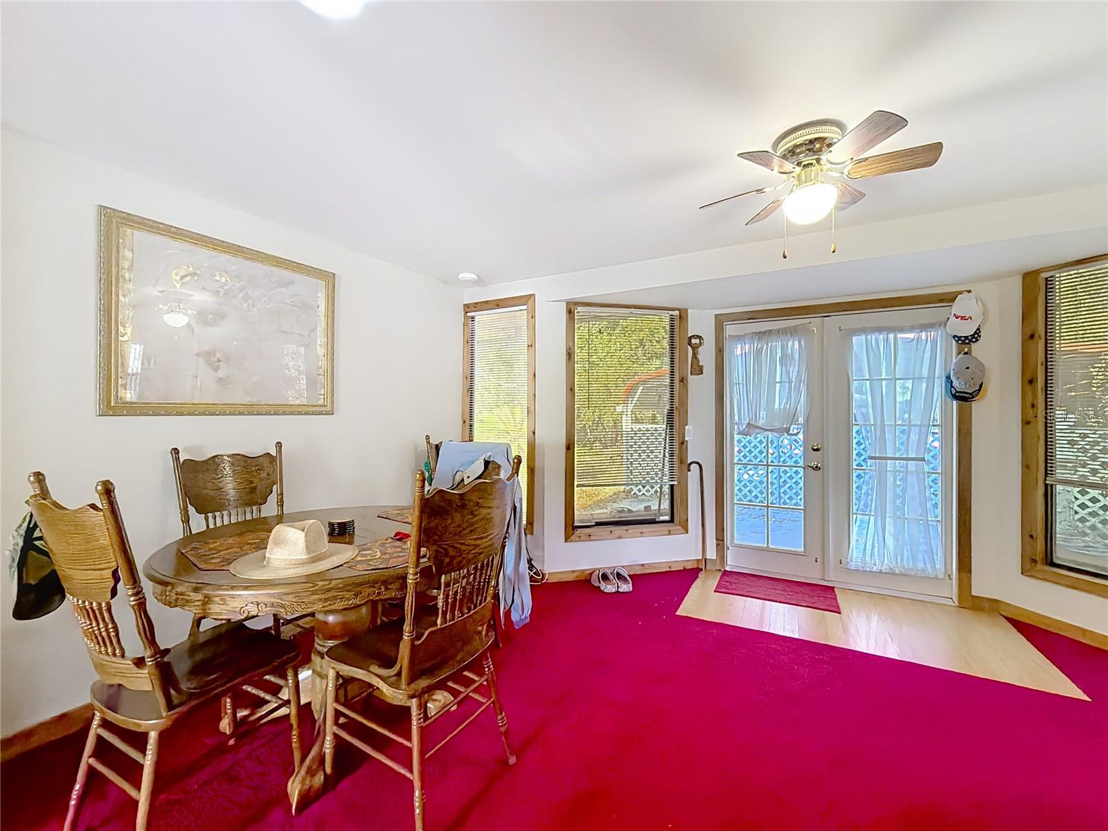 Image 17 of 50 For 50 Spring Loop