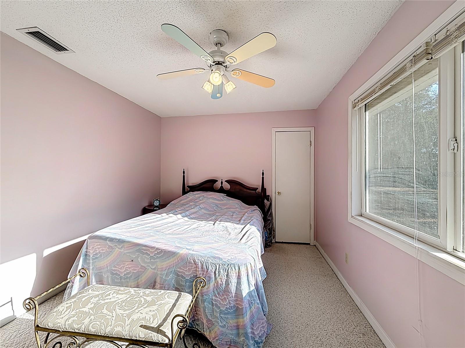 Image 23 of 50 For 50 Spring Loop