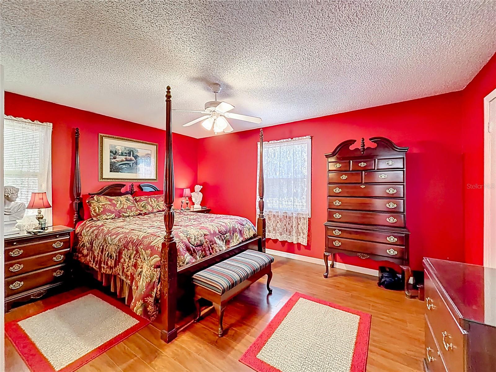 Image 26 of 50 For 50 Spring Loop