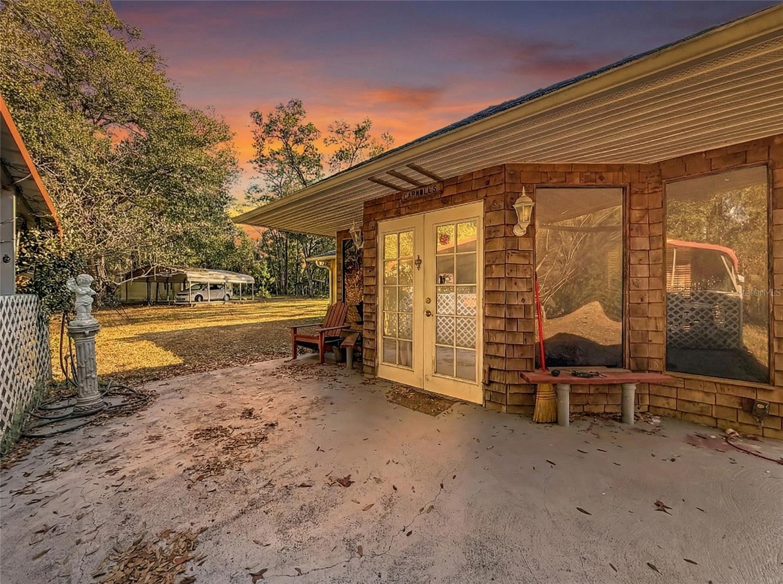 Image 34 of 50 For 50 Spring Loop