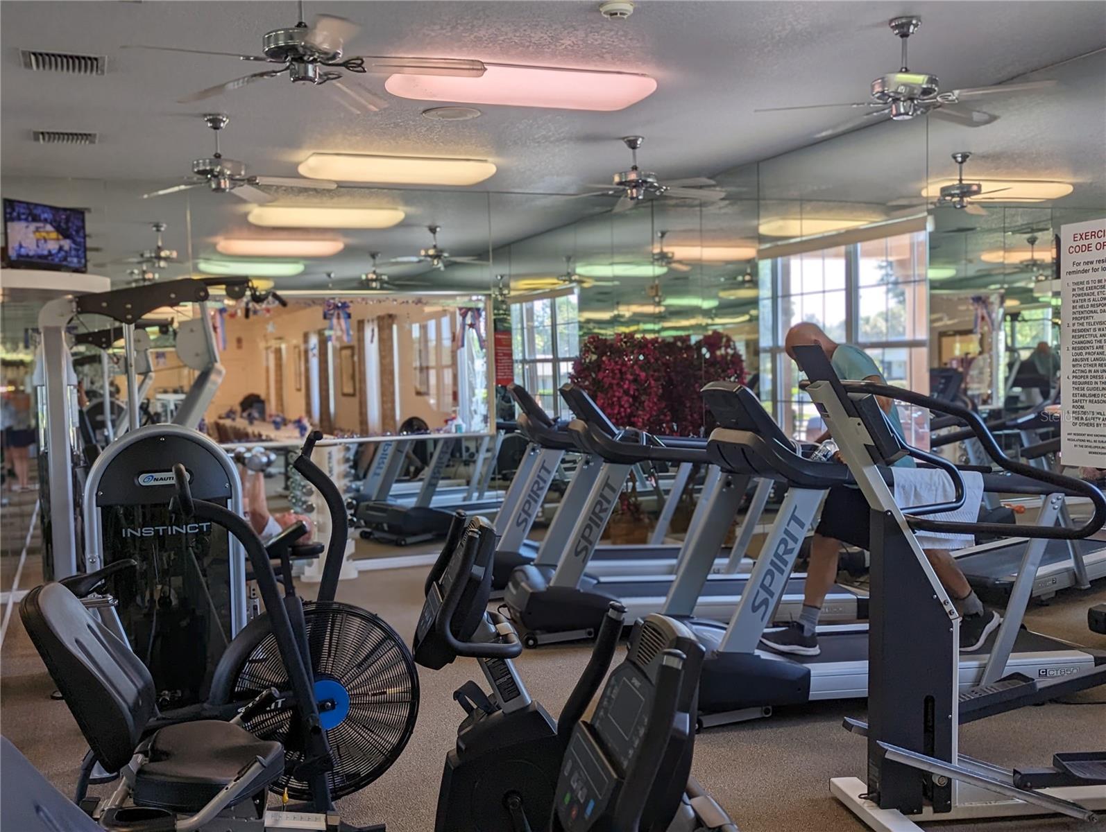 Image 41 of 45 For 9958 59th Circle