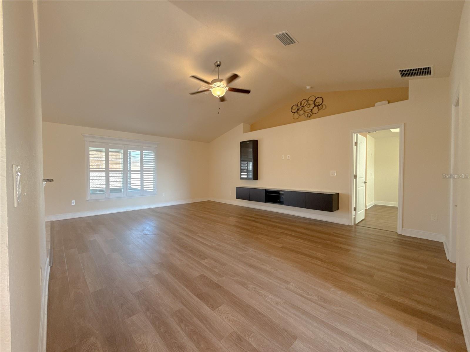 Image 5 of 45 For 9903 55th Avenue Road