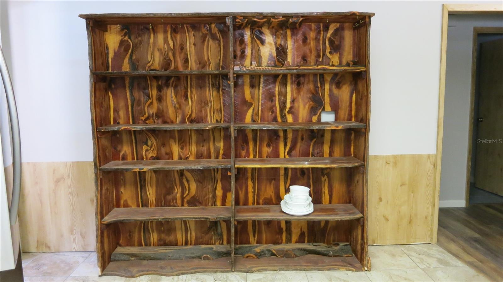 Image 12 of 53 For 3988 Bay Avenue