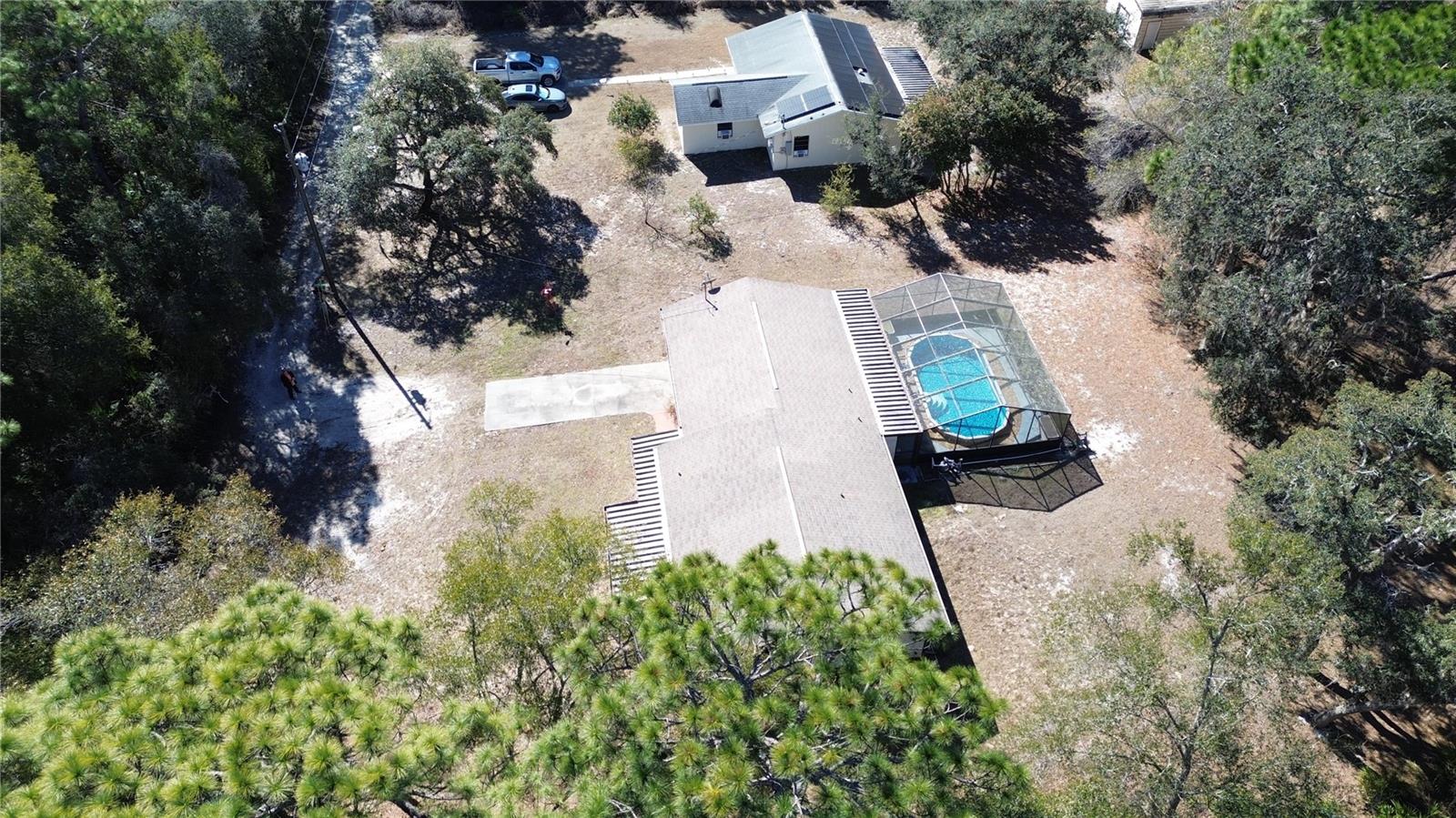 Image 23 of 53 For 3988 Bay Avenue