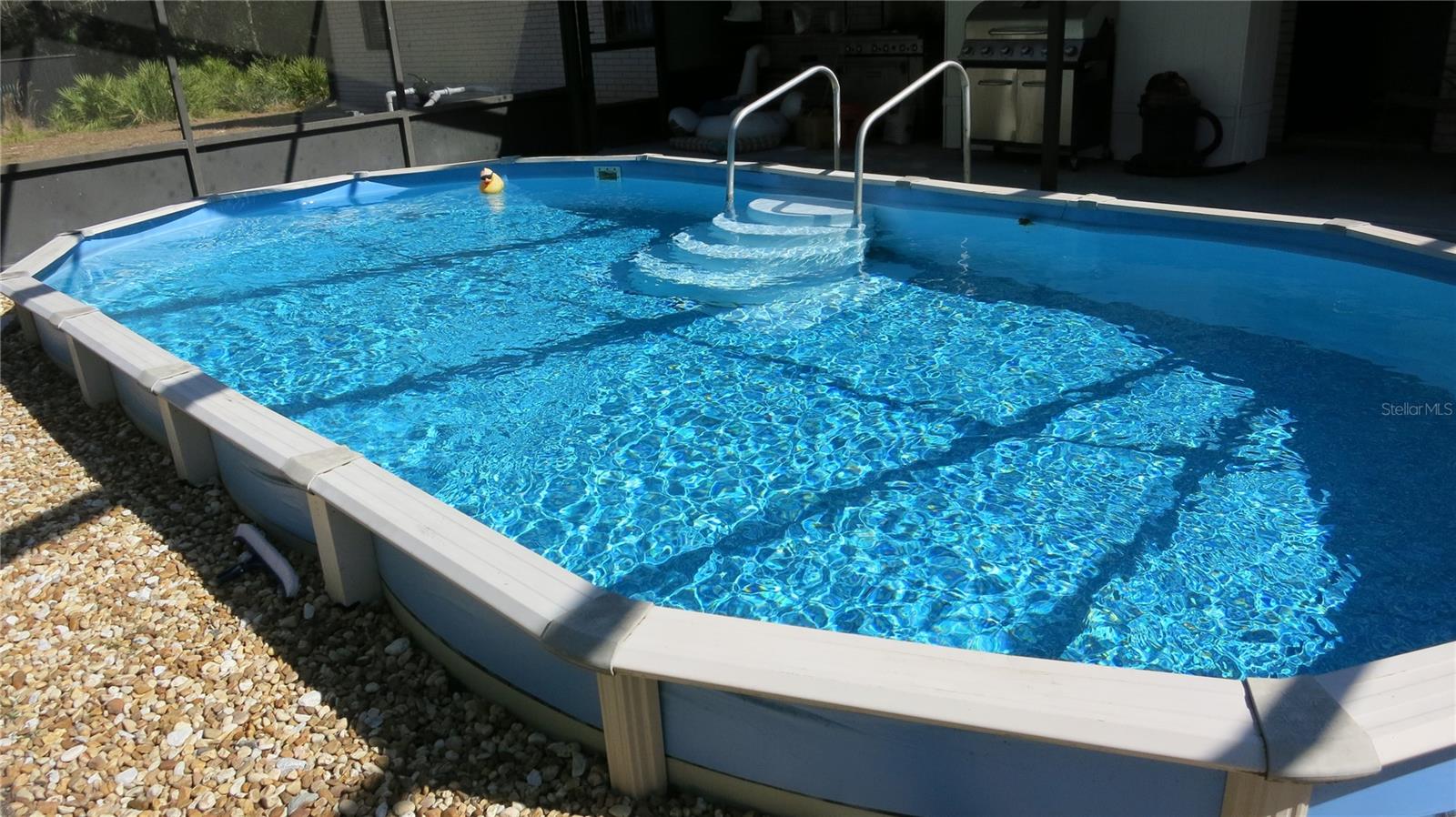 Image 35 of 53 For 3988 Bay Avenue