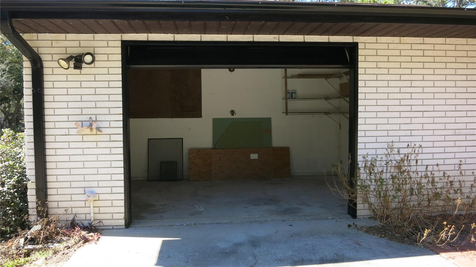 Image 42 of 53 For 3988 Bay Avenue