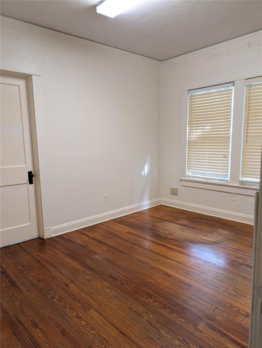 Image 15 of 34 For 1427 Fort King Street