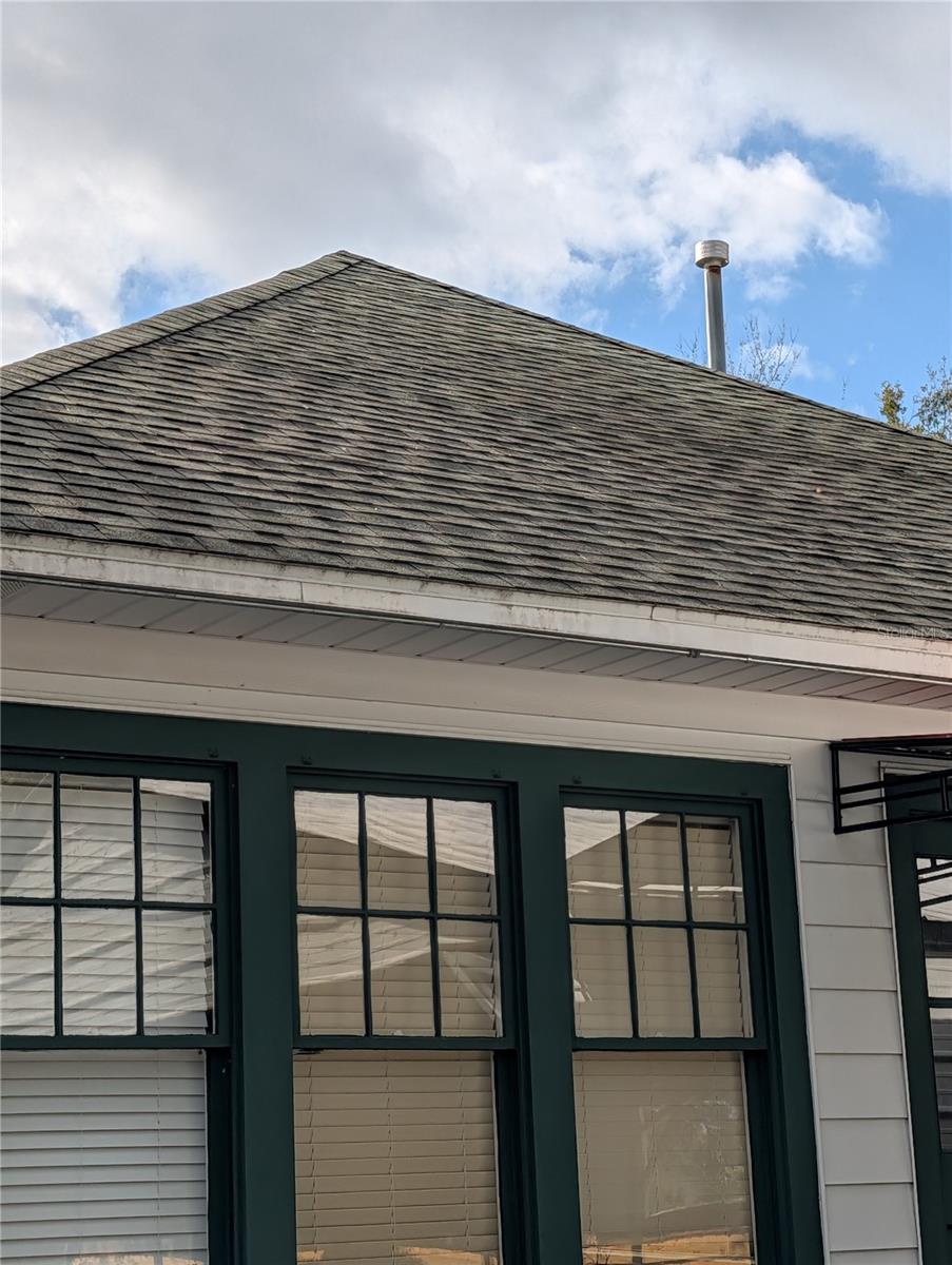 Image 16 of 34 For 1427 Fort King Street