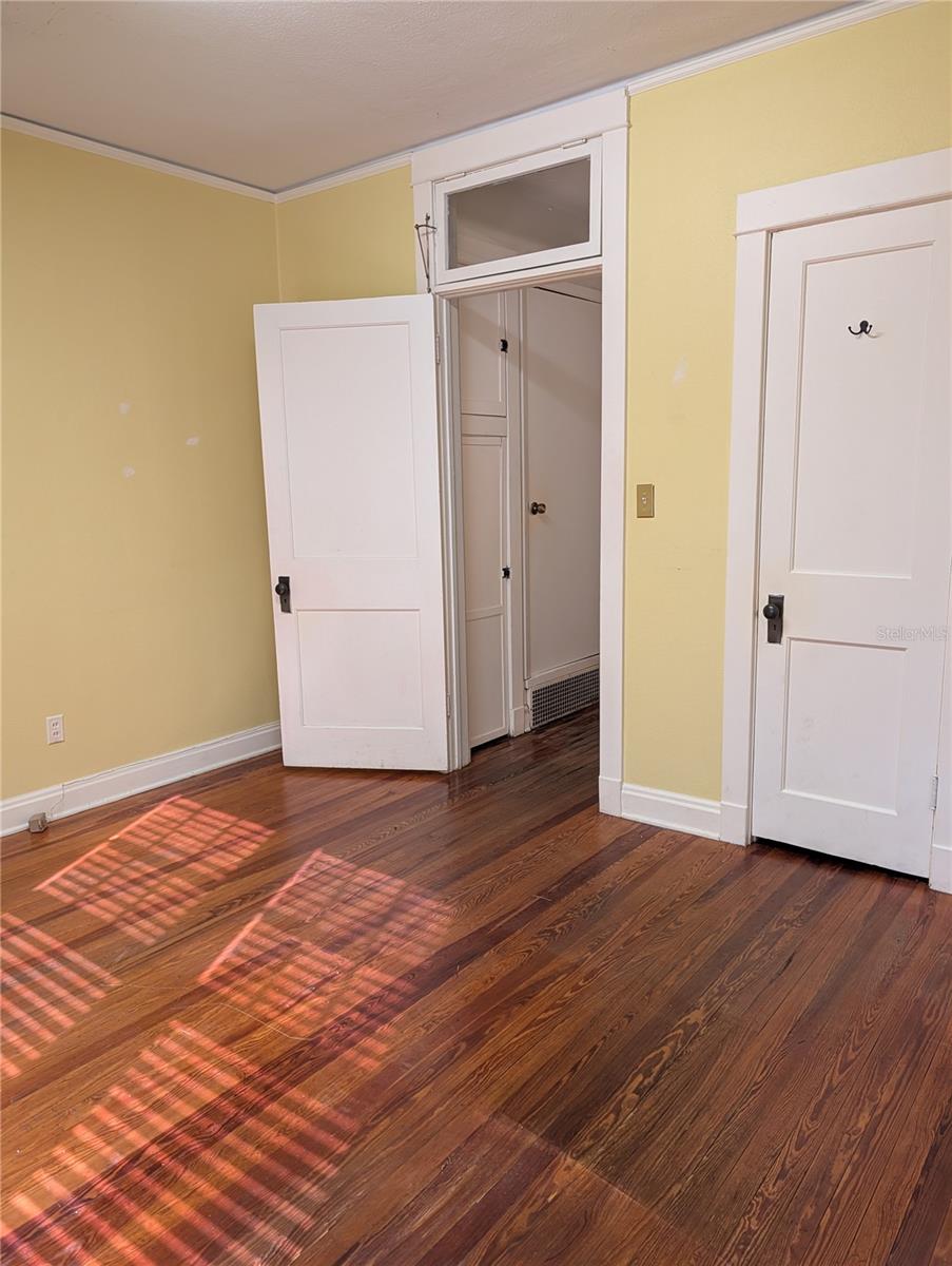 Image 27 of 34 For 1427 Fort King Street