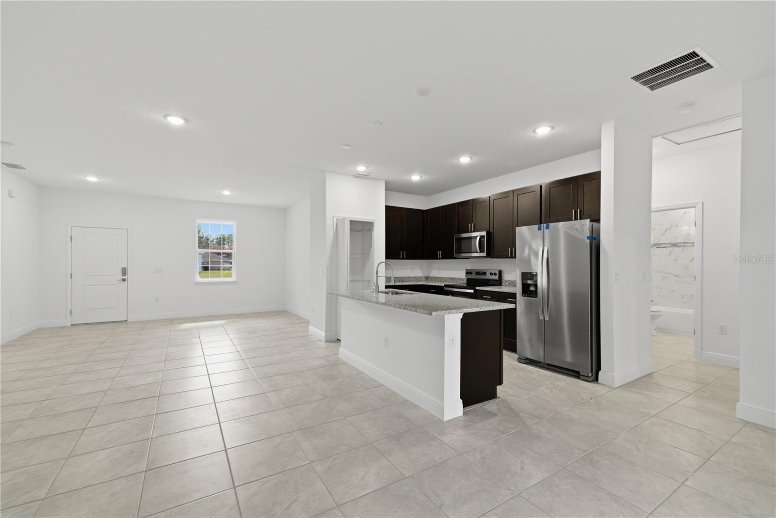 Image 9 of 28 For 15936 35th Court Road