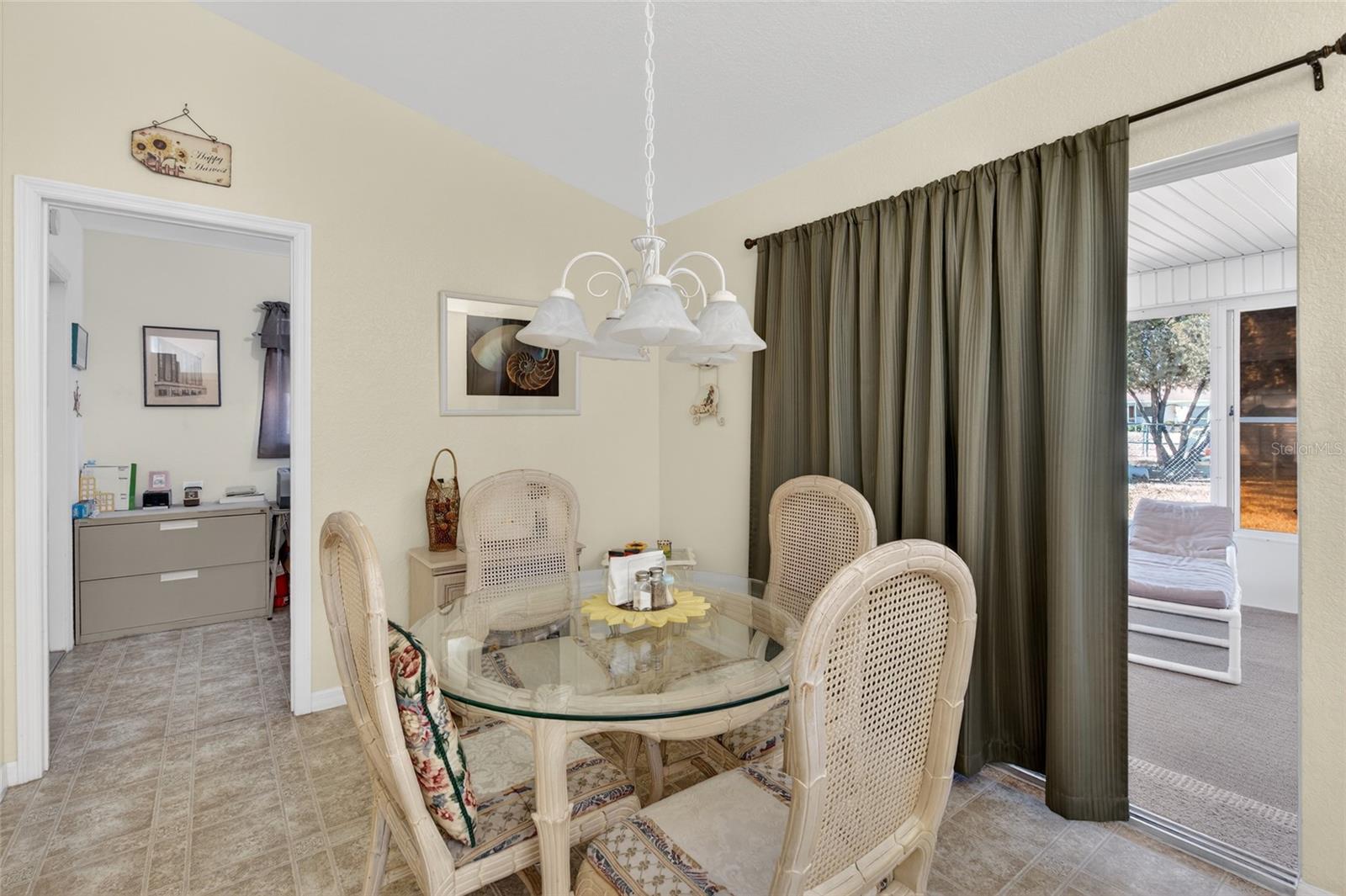 Image 11 of 30 For 11335 138th Lane