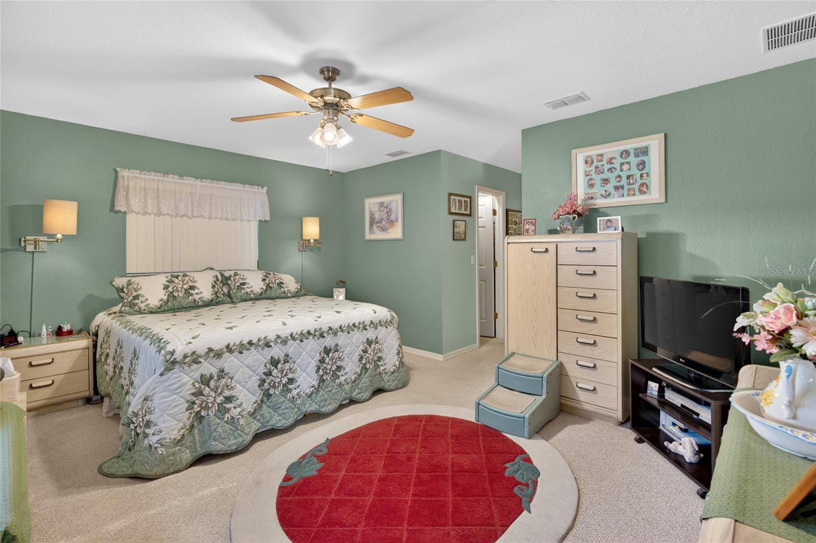 Image 18 of 30 For 11335 138th Lane