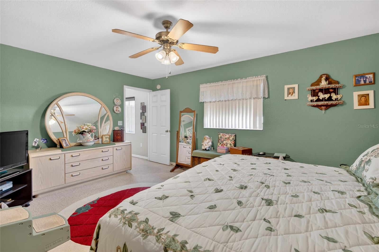 Image 19 of 30 For 11335 138th Lane