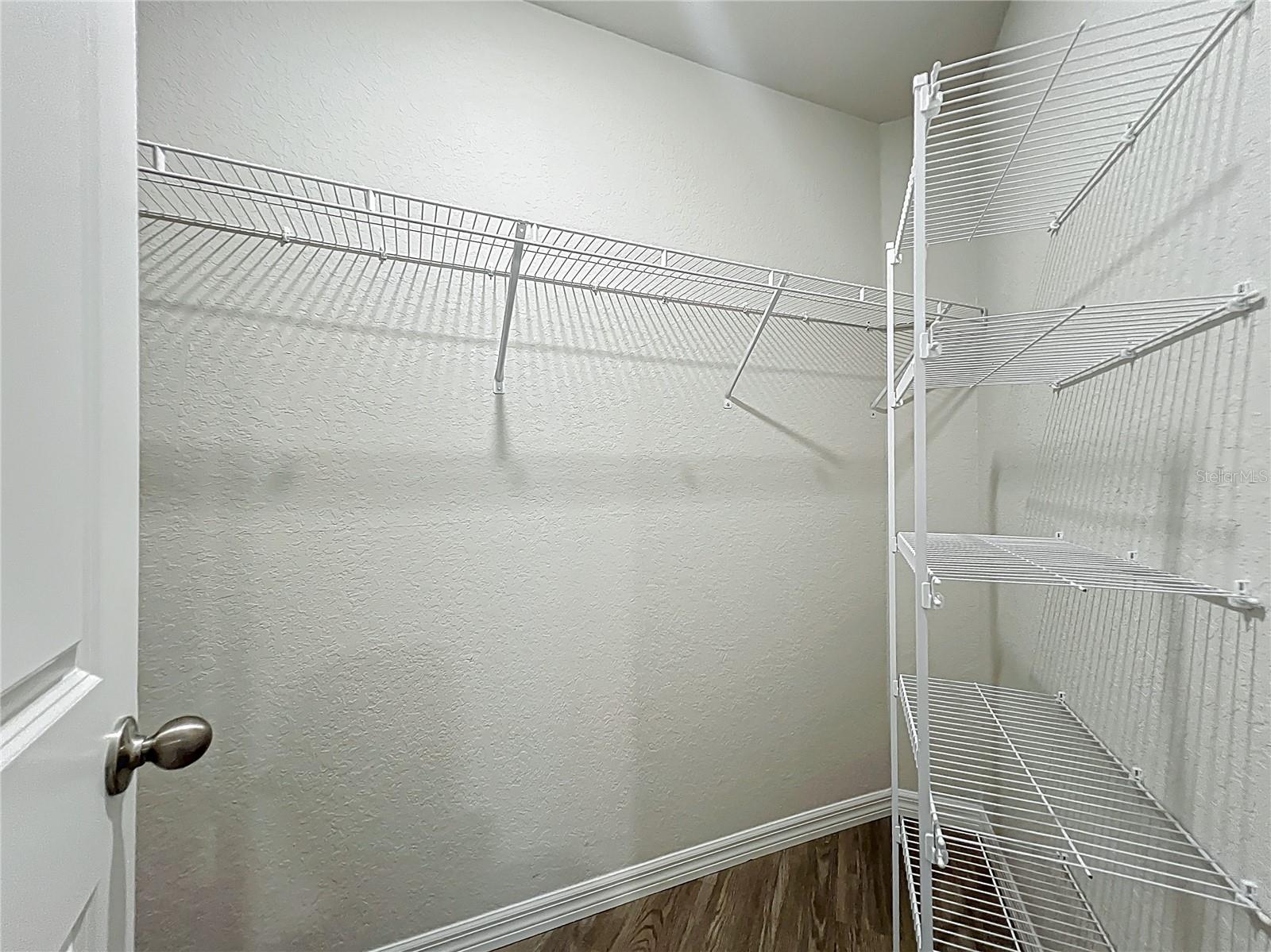 Image 5 of 9 For 10109 Tramore Avenue