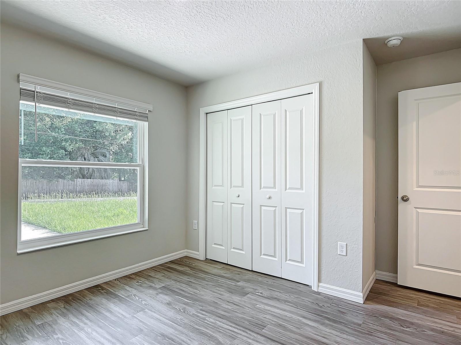 Image 6 of 9 For 10109 Tramore Avenue