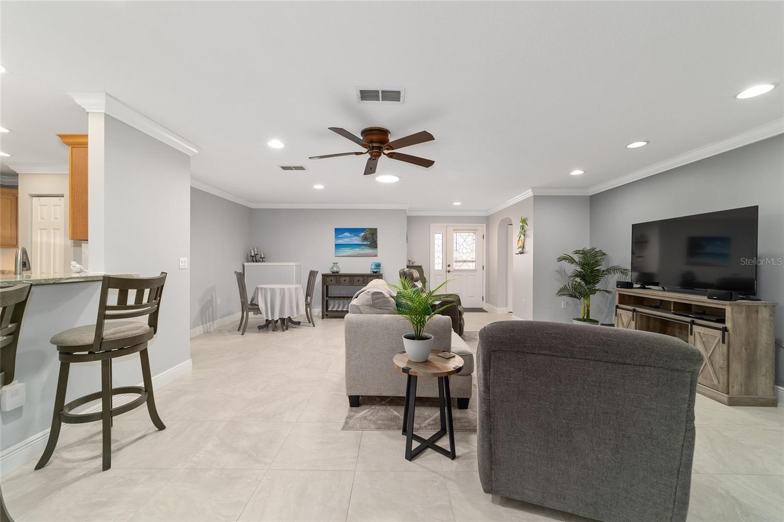 Image 15 of 58 For 8125 81st Loop