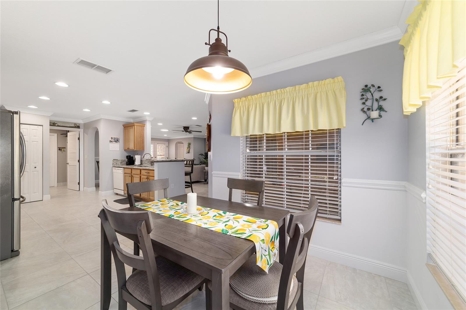 Image 29 of 58 For 8125 81st Loop