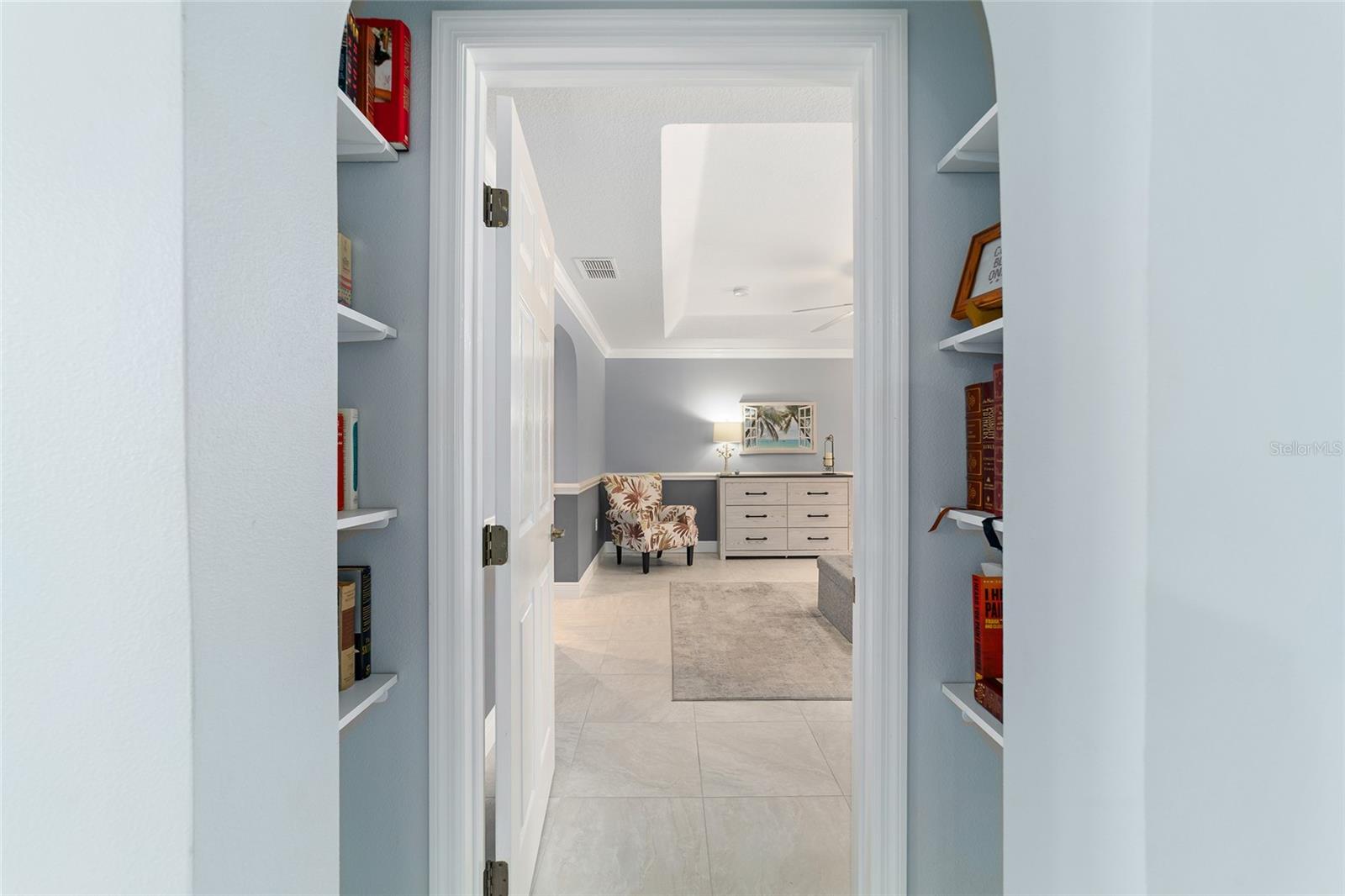 Image 30 of 58 For 8125 81st Loop