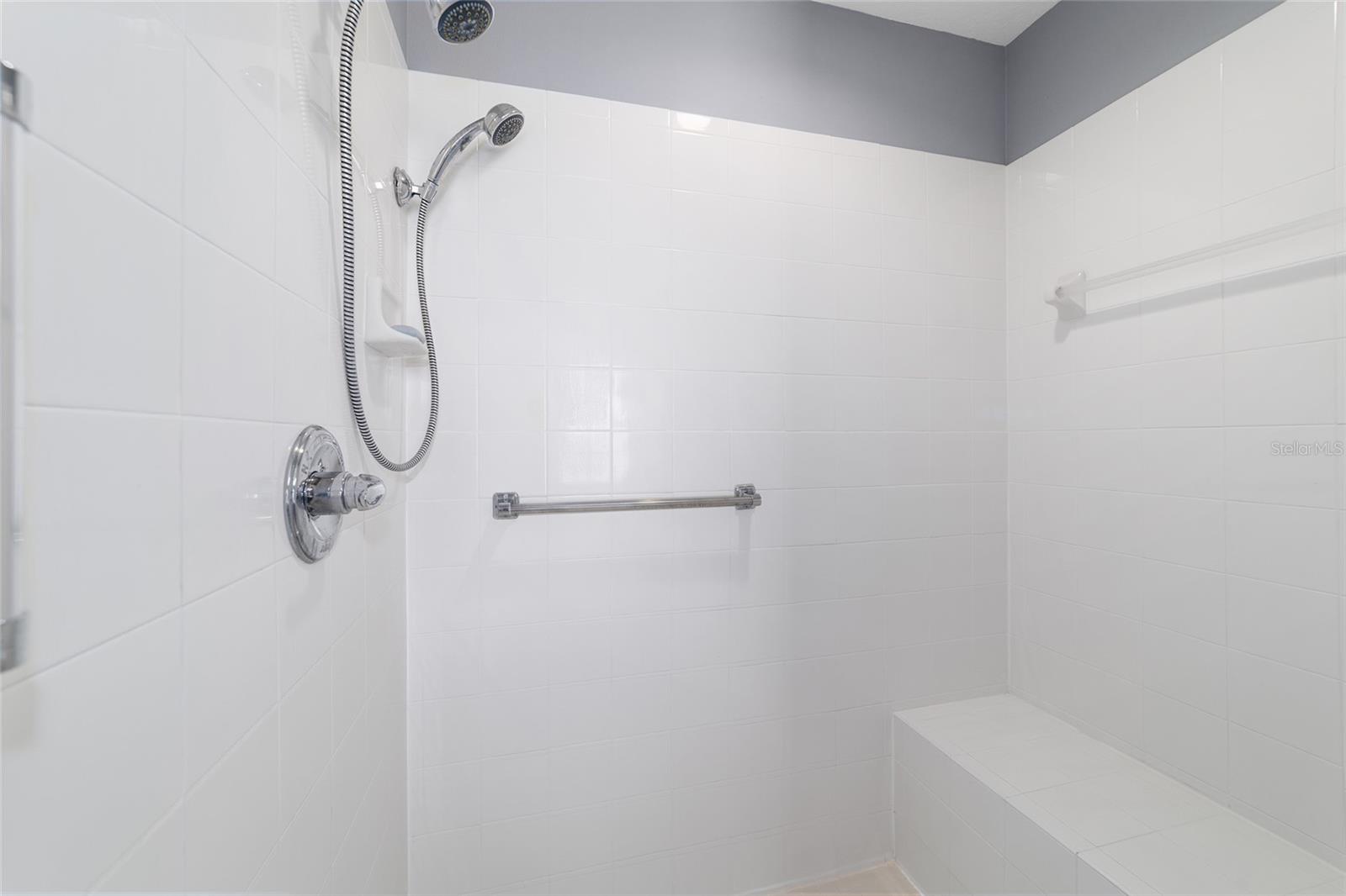 Image 35 of 58 For 8125 81st Loop