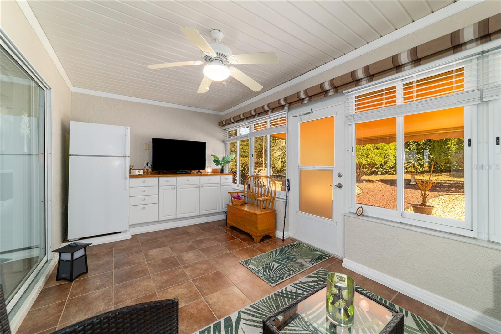 Image 46 of 58 For 8125 81st Loop