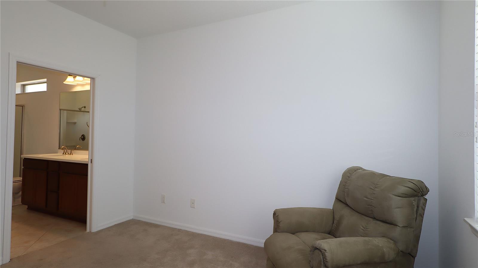 Image 17 of 32 For 7707 94th Circle