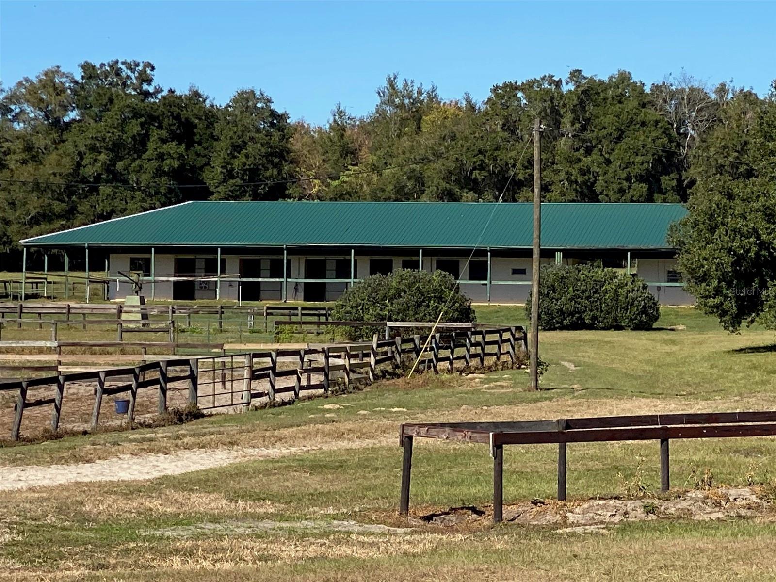 Listing photo id 14 for 12020 Us Highway 441