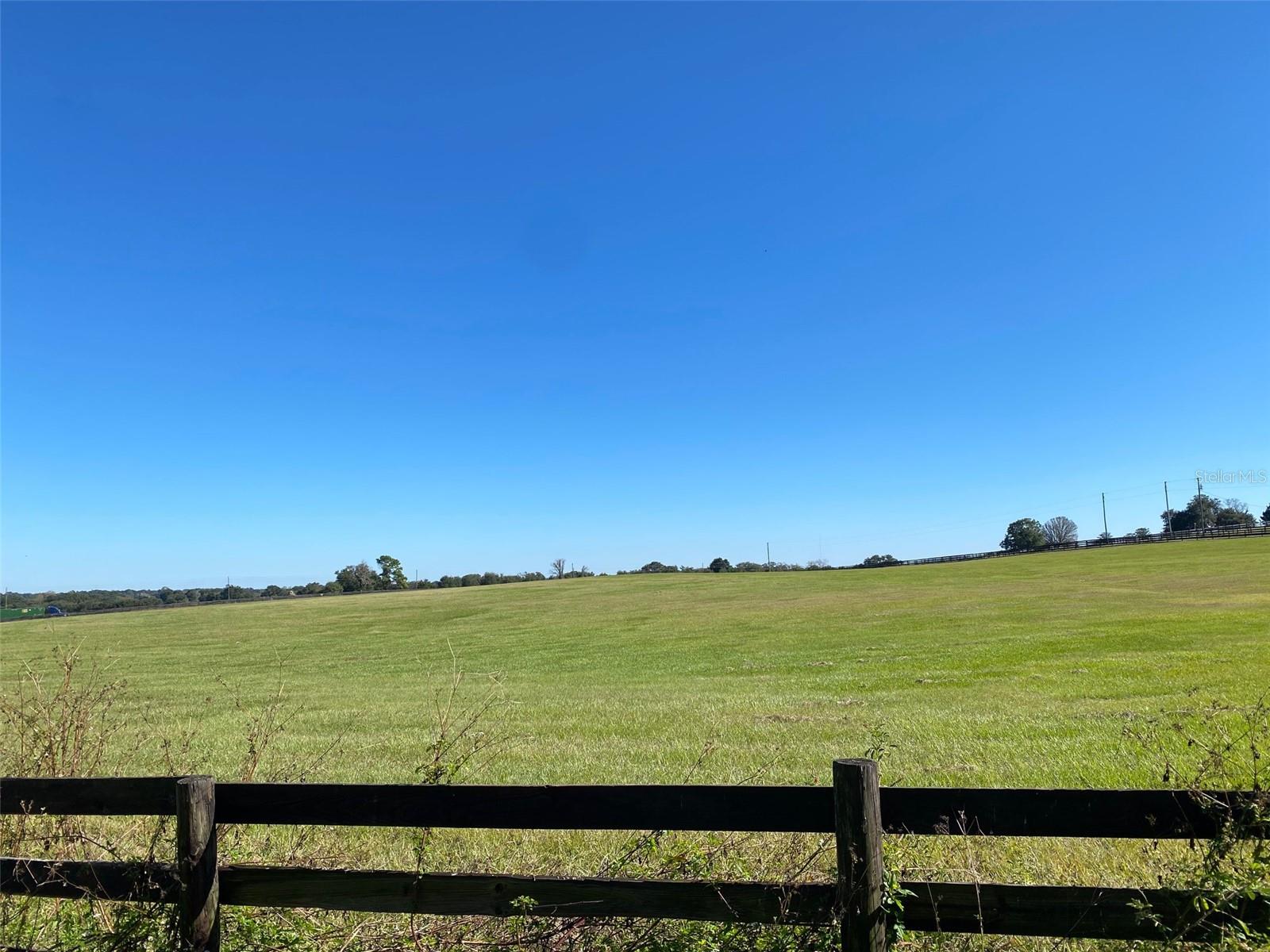 Listing photo id 25 for 12020 Us Highway 441