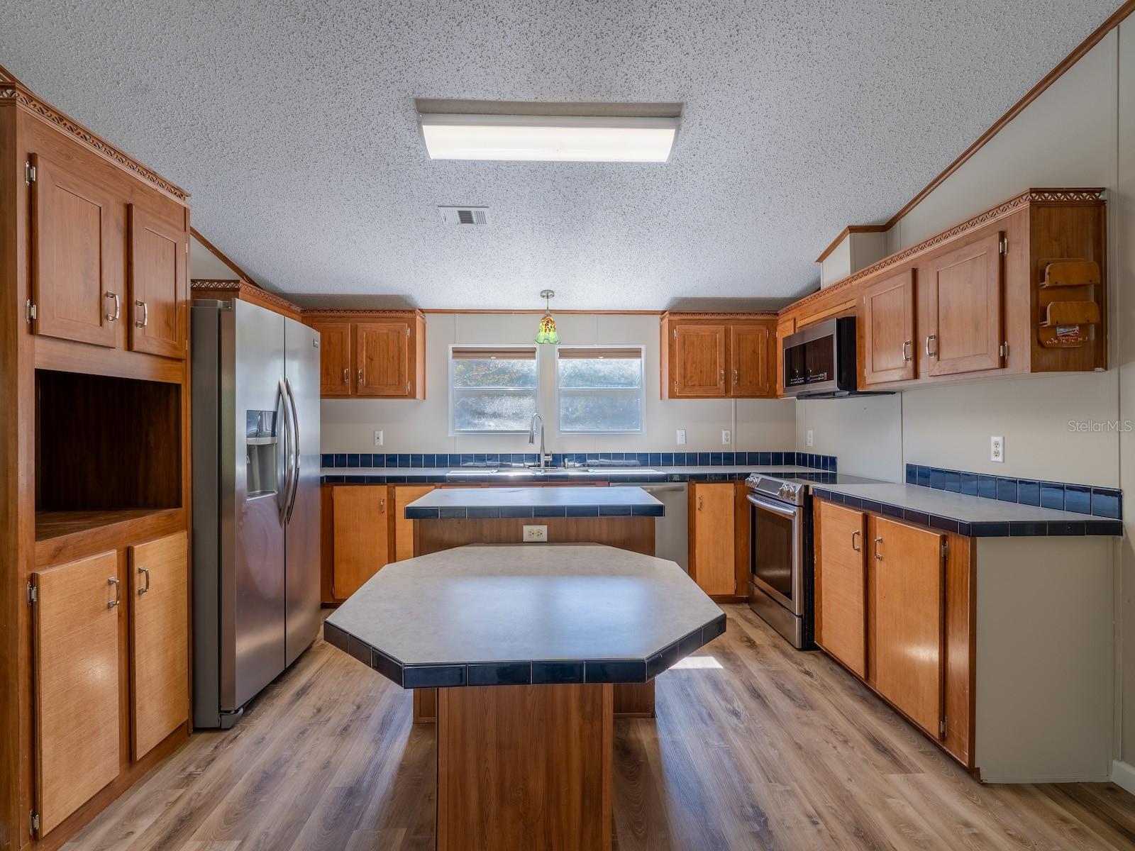 Image 15 of 48 For 15991 236th Lane