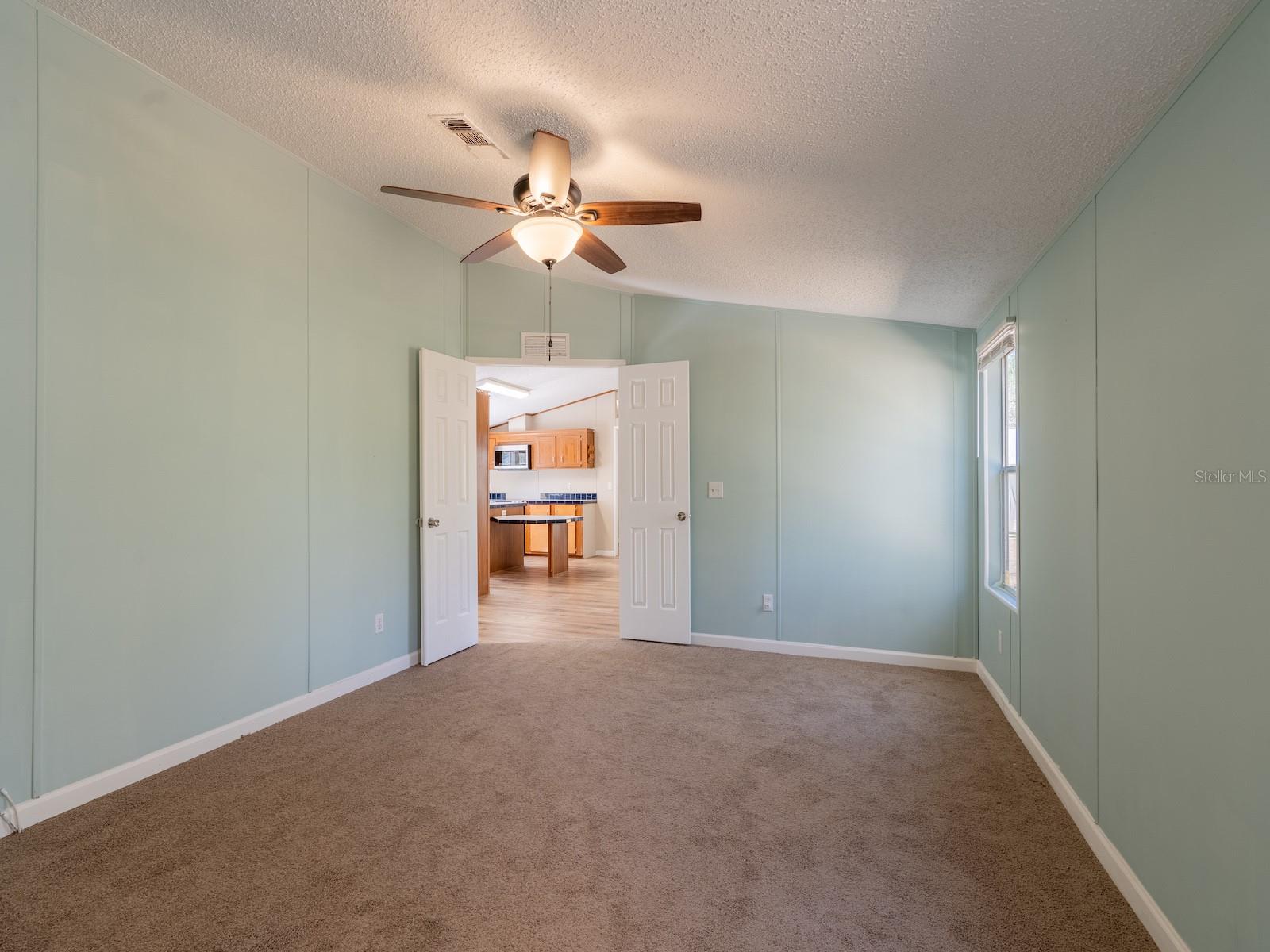 Image 25 of 48 For 15991 236th Lane