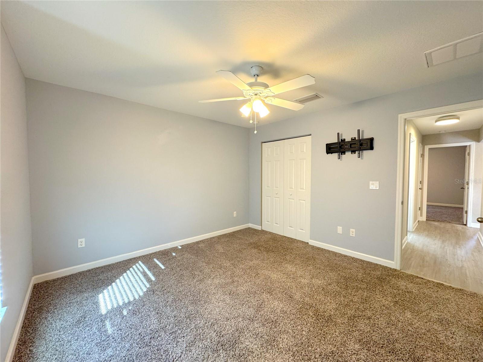 Image 12 of 25 For 3940 Penton Place