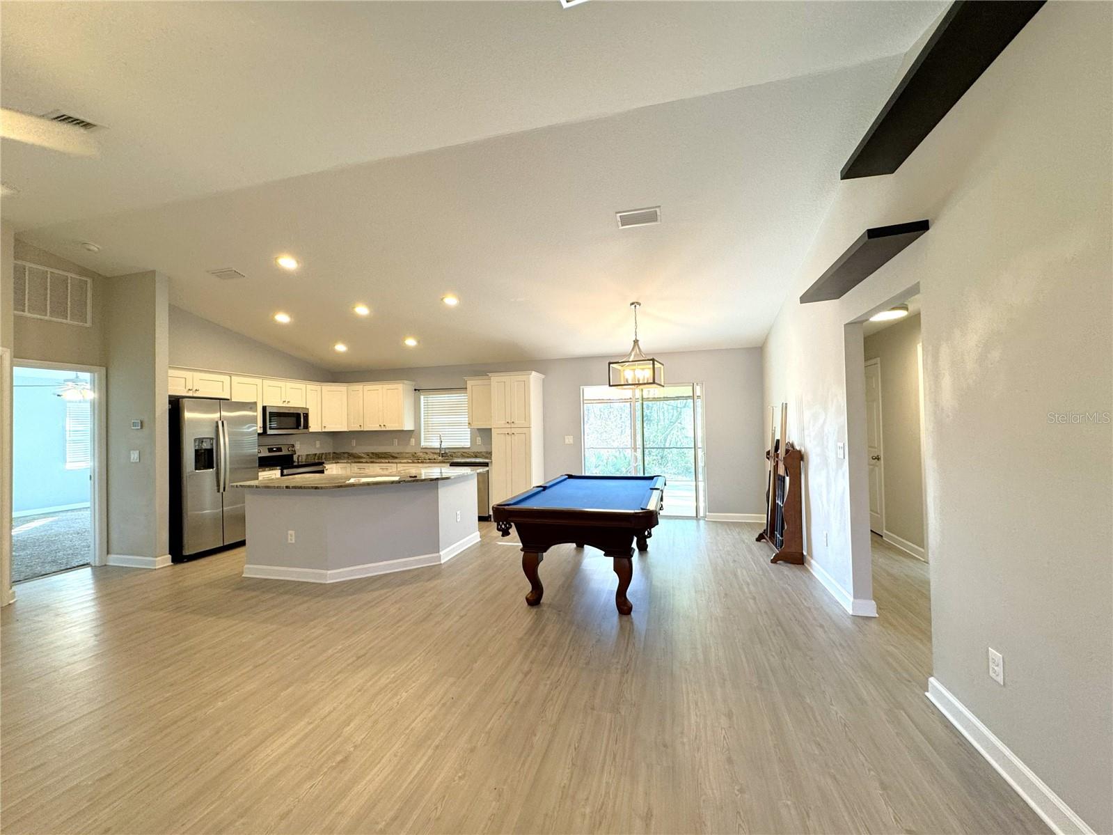 Image 3 of 25 For 3940 Penton Place