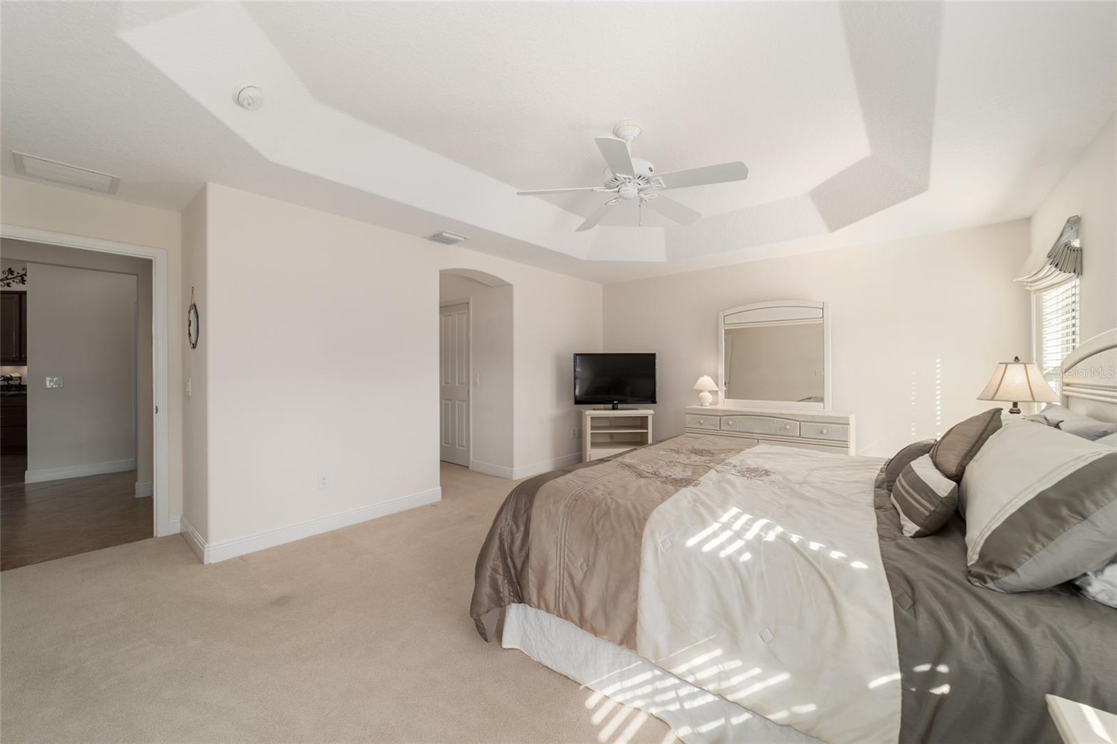 Image 17 of 39 For 2505 Heath Springs Drive