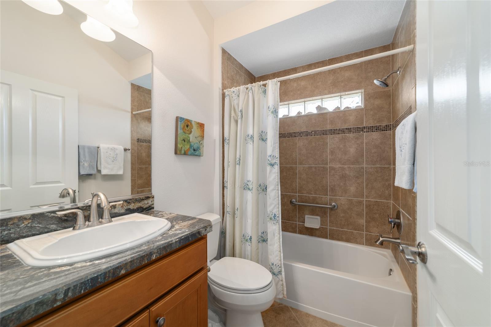 Image 25 of 39 For 2505 Heath Springs Drive