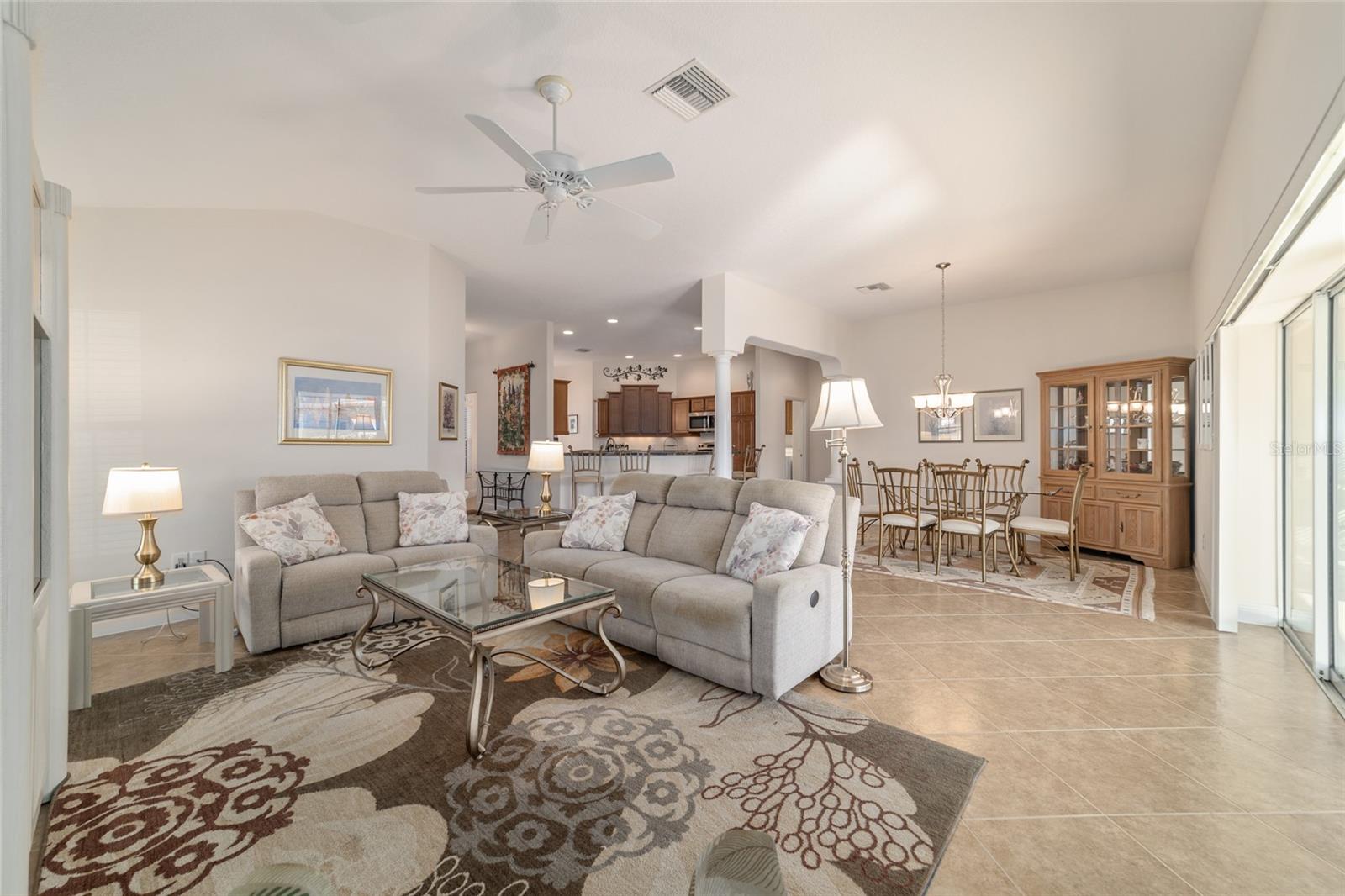 Image 6 of 39 For 2505 Heath Springs Drive