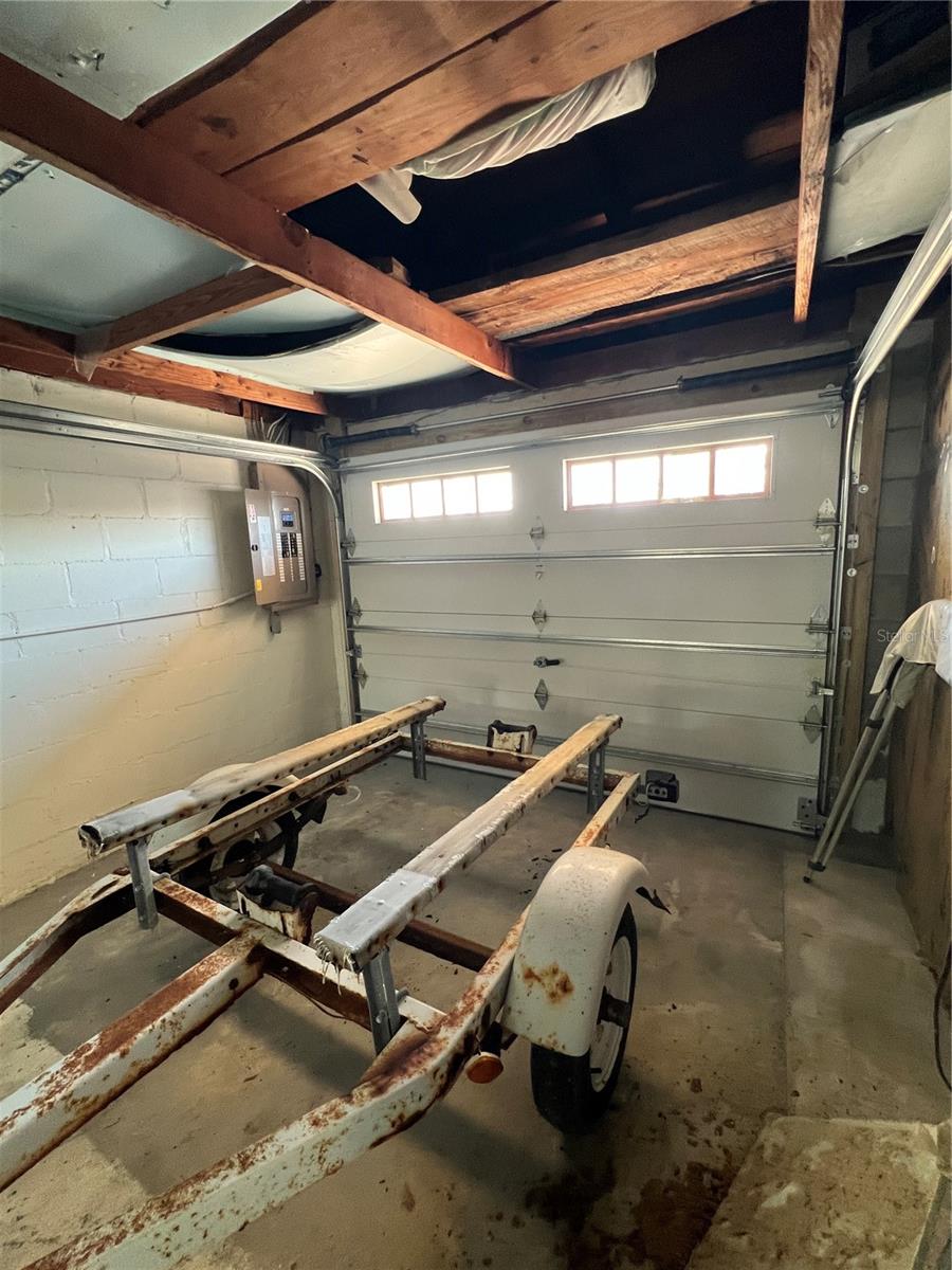 Image 21 of 52 For 2650 Coco Plum Drive