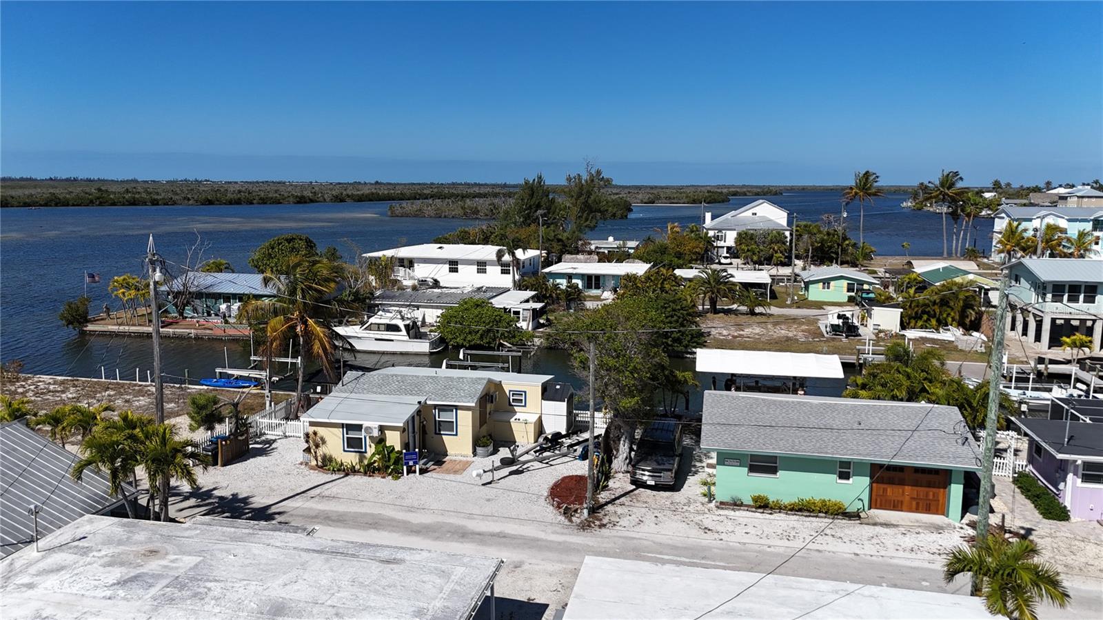 Image 32 of 52 For 2650 Coco Plum Drive