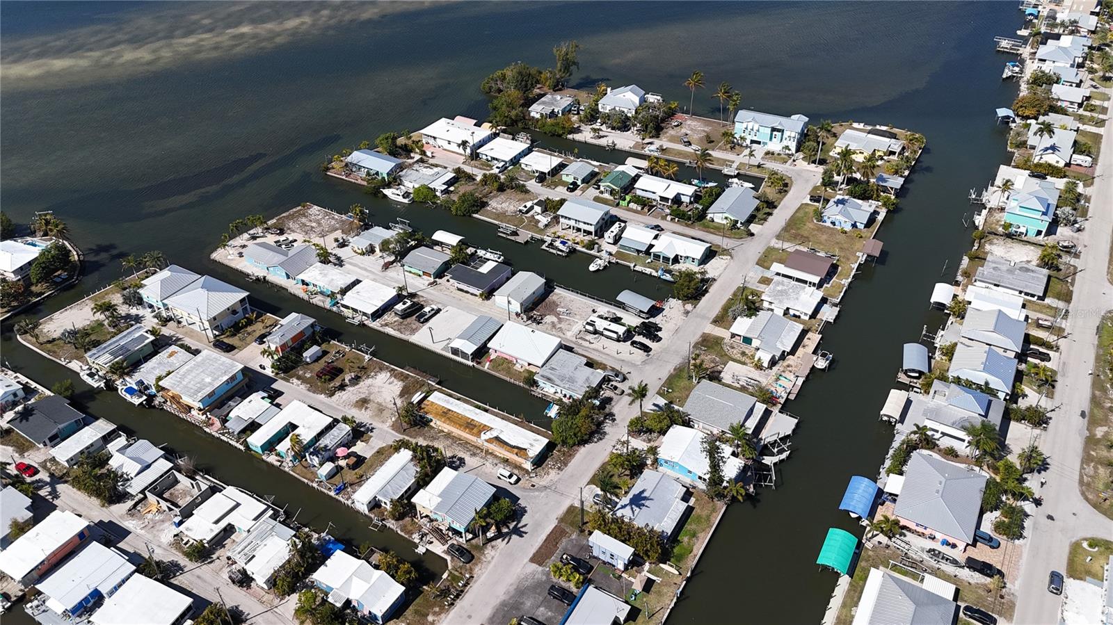 Image 41 of 52 For 2650 Coco Plum Drive